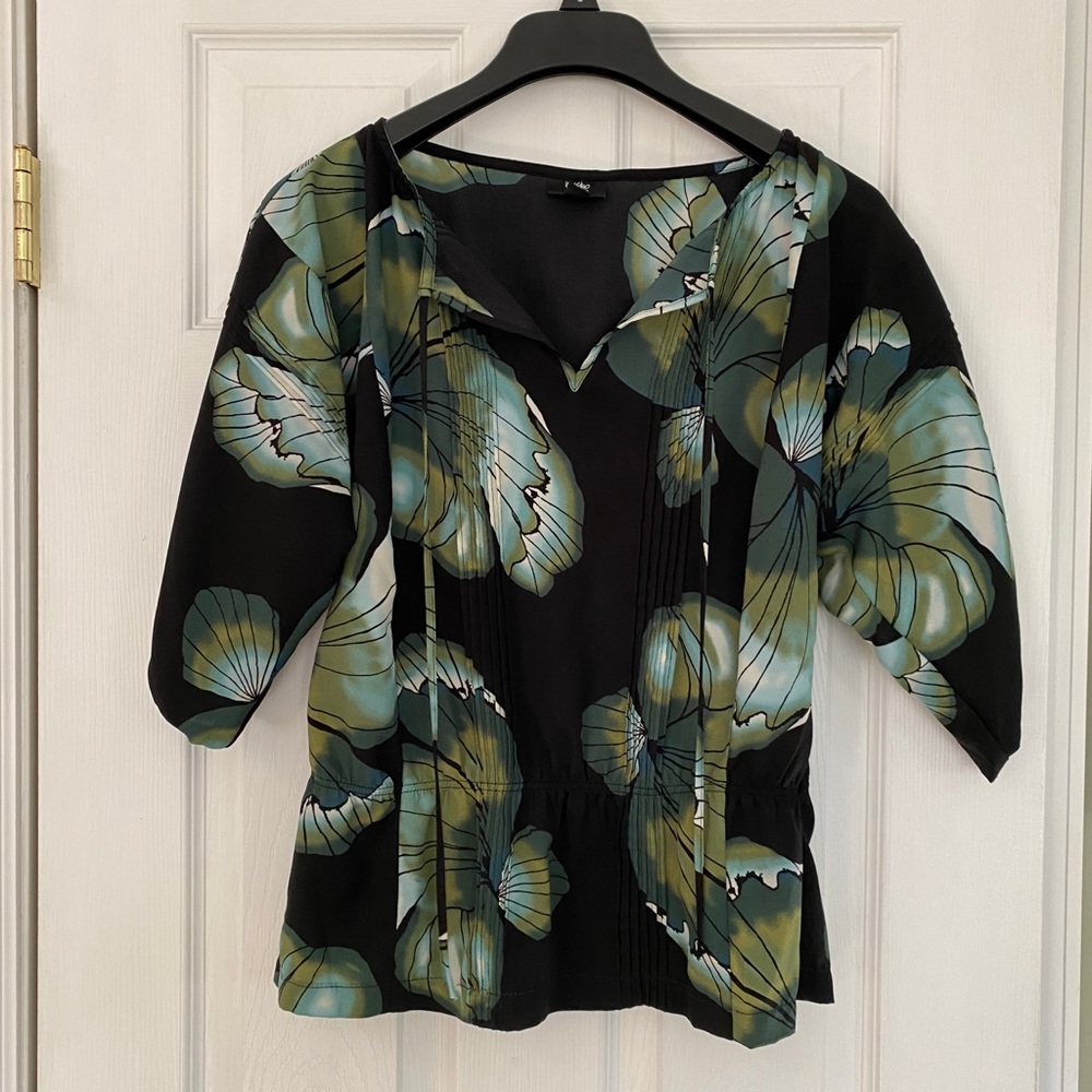 Women’s blouse